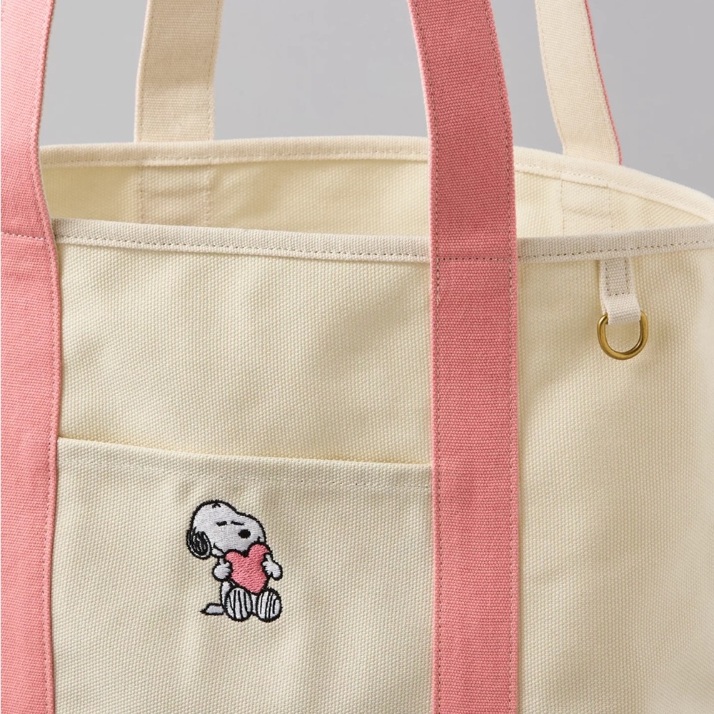 American Eagle Limited Edition Snoopy Canvas Tote Bag - Cream and Pink NWT - Picture 2 of 6